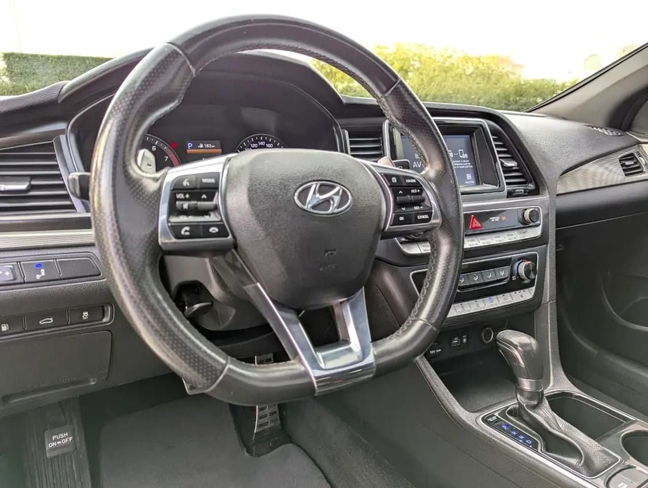 هيونداي سوناتا Sport - American Specs Premium Condition With Sunroof and Navigation