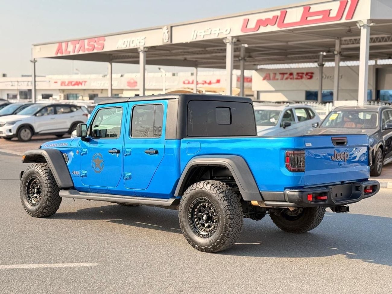 جيب جلادياتور RUBICON