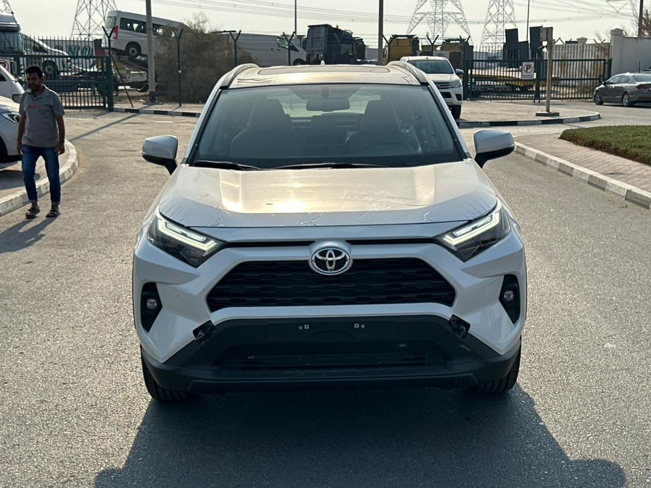 تويوتا راف ٤ 2.5L EXR Hybrid