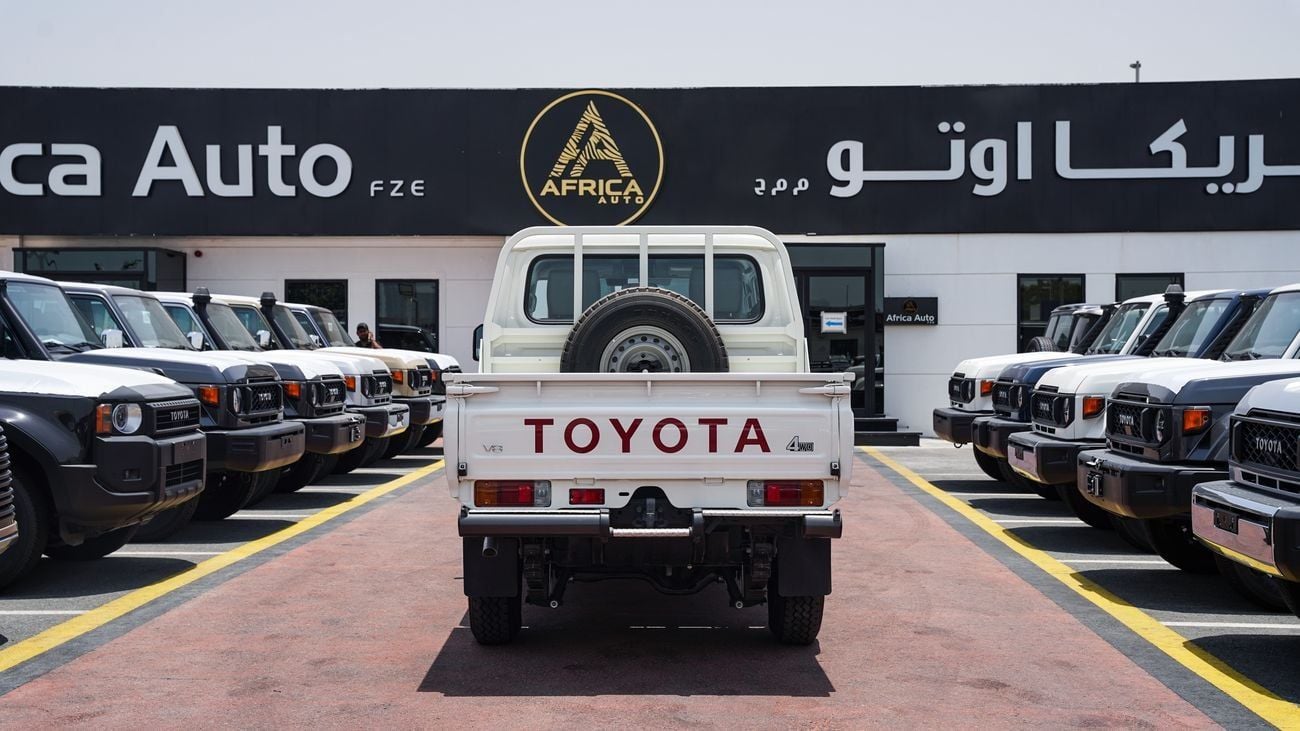 تويوتا لاند كروزر بيك أب 70 LC79 DC 4.5 V8 DIESEL 2024