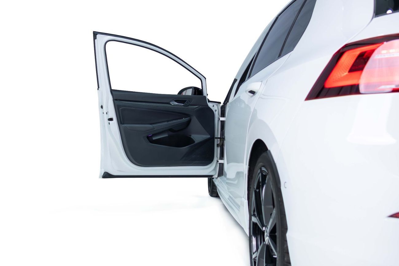 فولكس واجن جولف ار Base 2.0T