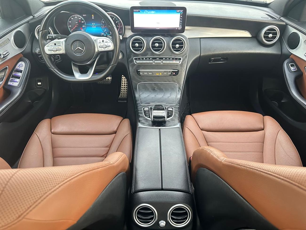 Mercedes-Benz C 200 Mercedes C 200 AMG_ 2019_ Gulf _in excellent condition_ no problems