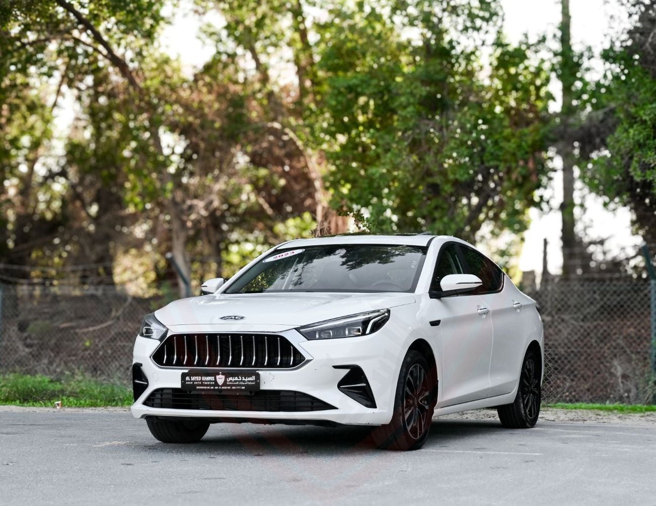 جاك J7 LUXURY جاك J7 - موديل 2023 - فل أوبشن - خليجى - بدون حوادث - محرك 1.5 - بحاله ممتازه من الداخل والخا
