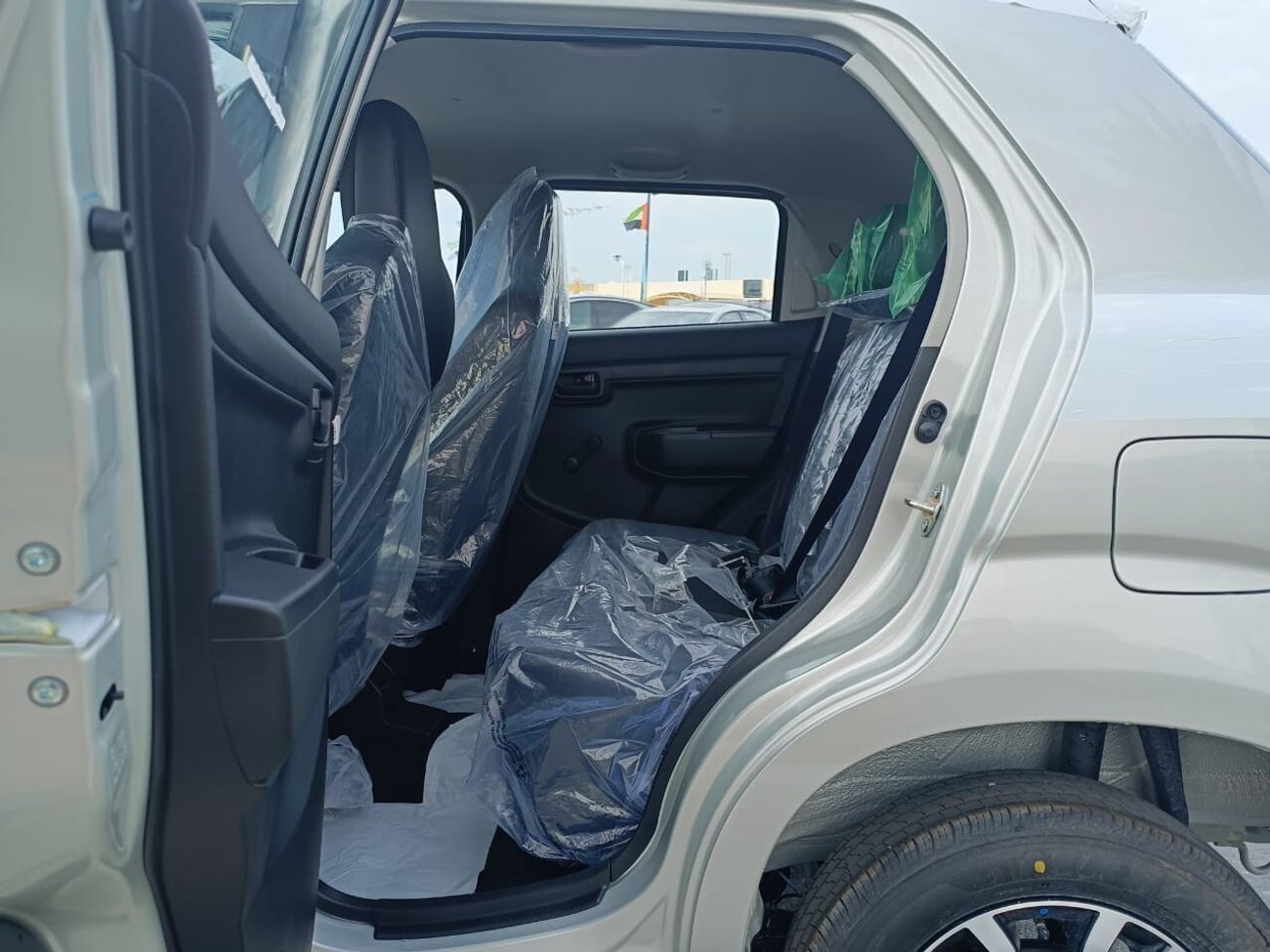 Suzuki S Presso A/T 2024 Full Option / Alloy Rims / Power Steering Control / DVD (Code # 417526)