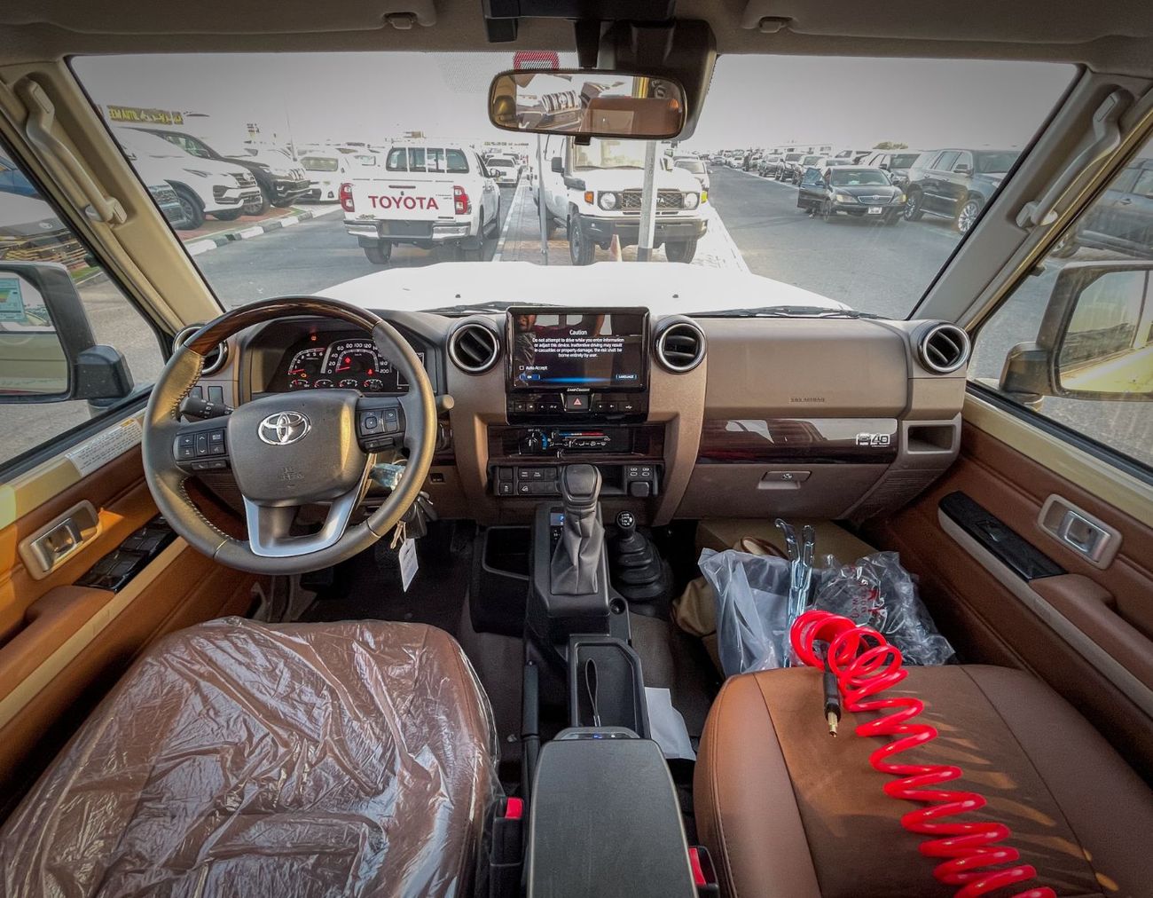 Toyota Land Cruiser Pick Up LC79 DC 2.8L T/DSL LX-Z1 A/T 2025YM | 5 Seats | 4 Doors