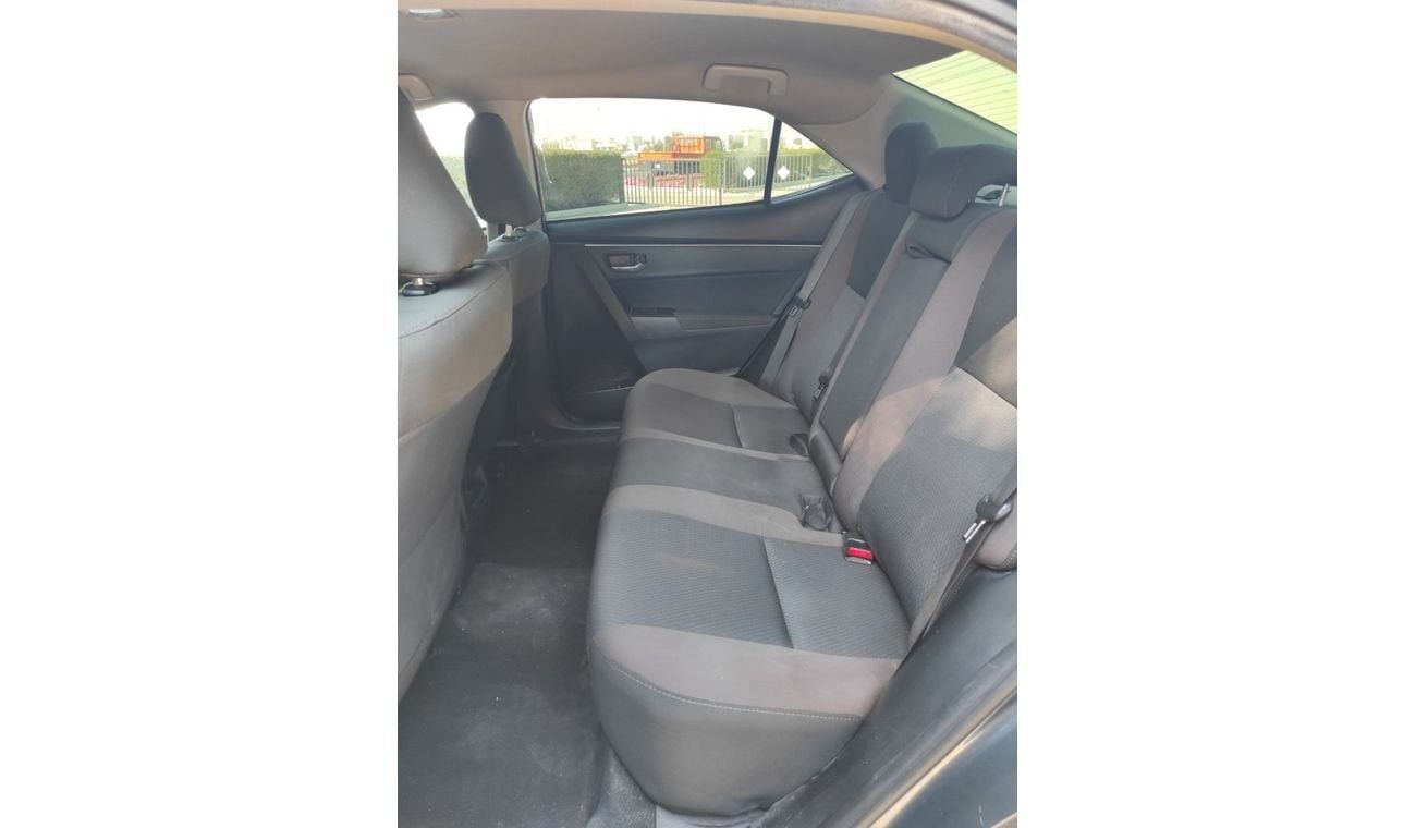 Toyota Corolla SE+ 2.0L Toyota Corolla 2018 V4 2.0 full automatic