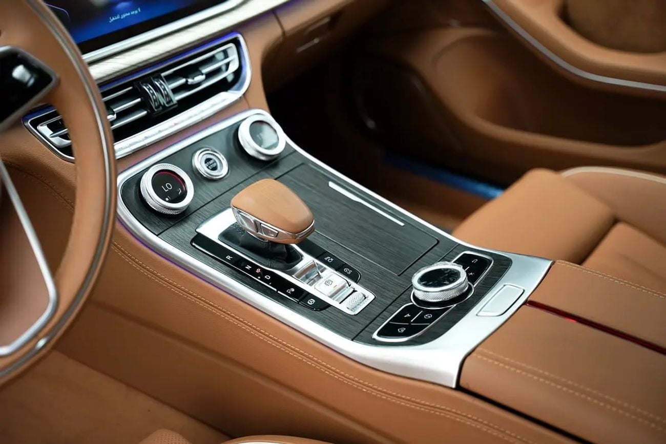 HONGQI H9 CA7205 2.0L RWD WITH WARRANTY