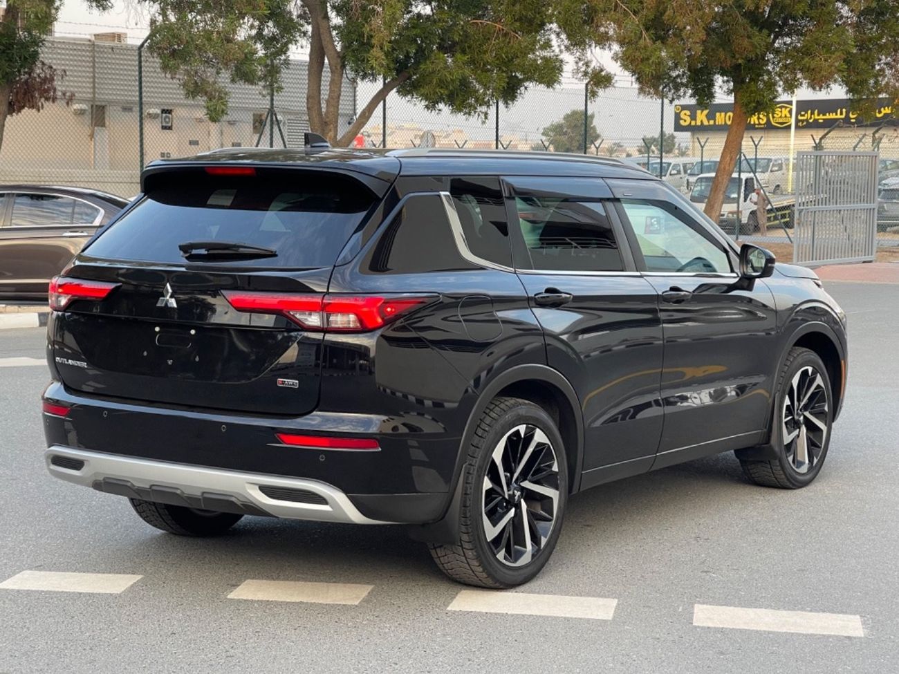 Mitsubishi Outlander Panorama 360 cameras AWD