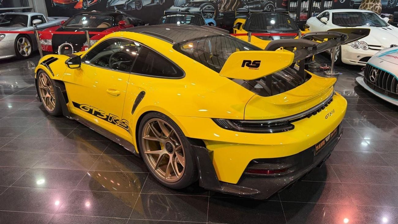 بورش كاريرا جي تي PORSCHE CARRERA 911/GT3 RS