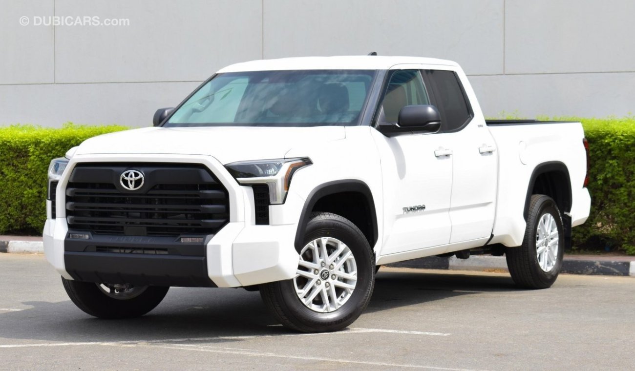 Toyota Tundra 4WD SR5 D-CAB. Local Registration + 5%