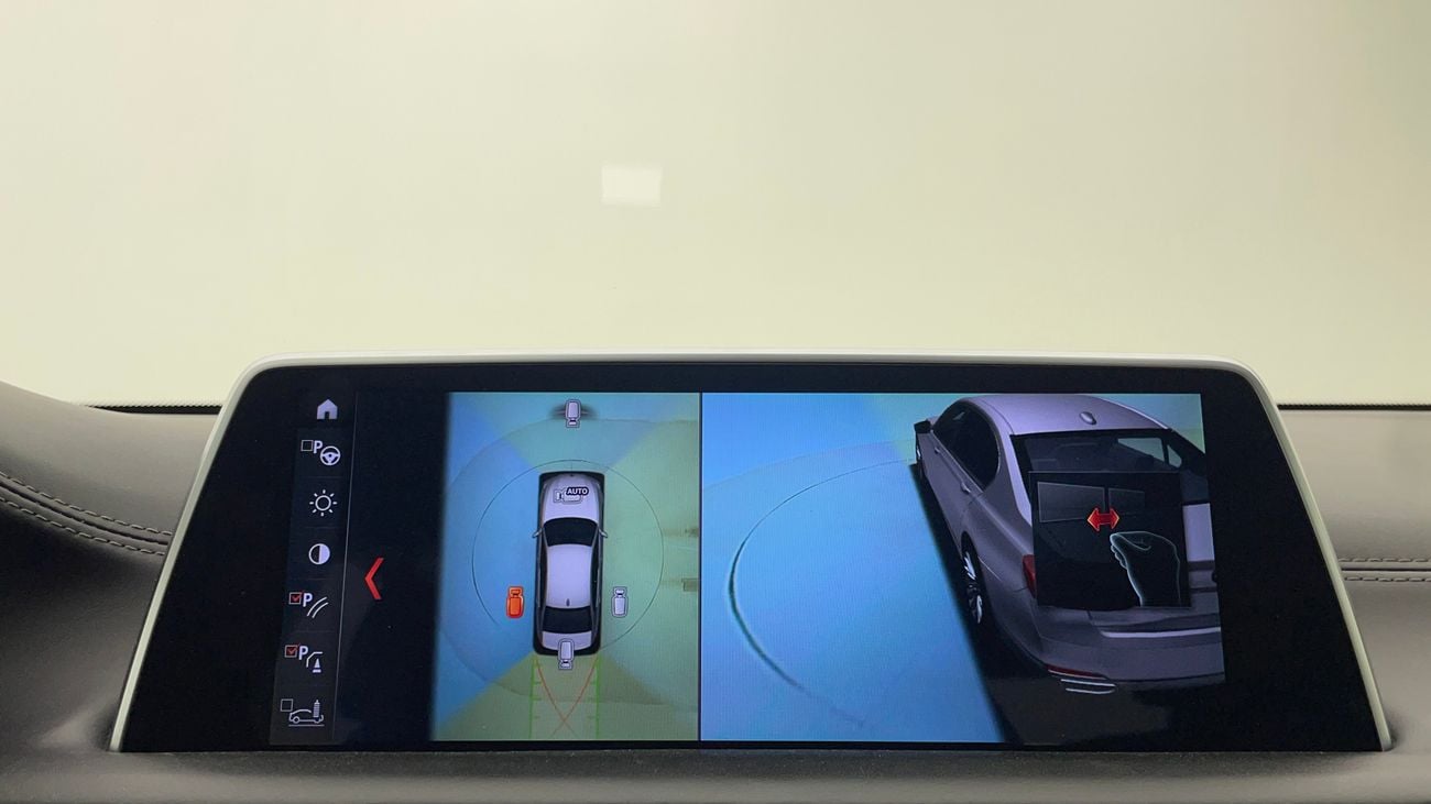 بي أم دبليو 750Li M SPORT 4.4 | بدون دفعة مقدمة | اختبار القيادة في المنزل