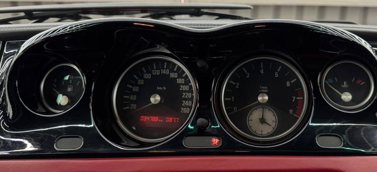 BMW Z8 STD 4.9L,V8 ,   6 Speed Manual