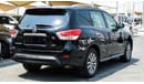 Nissan Pathfinder Nissan pathfinder 2014 GCC Specefecation Very Clean Inside And Out Side Without Accedent