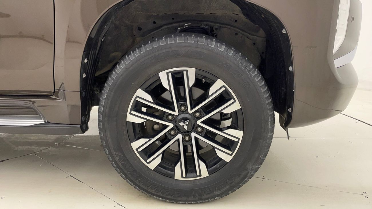 Mitsubishi Montero Sport GLS PREMIUM 3 | Zero Down Payment | Home Test Drive