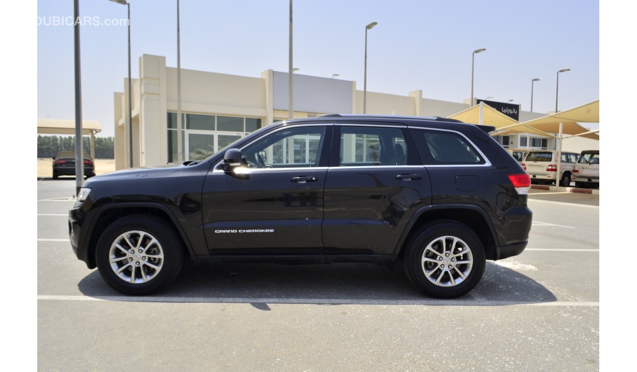 Jeep Grand Cherokee LAREDO 3.6L SUV GCC SPECS