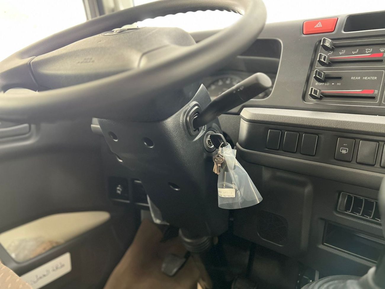 تويوتا كوستر EXPORT ONLY - Coaster 4.2L V6 DSL MT