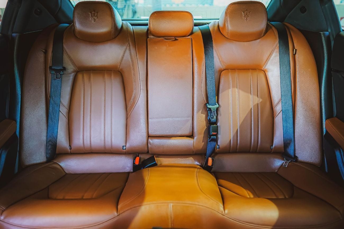 Maserati Ghibli Std 3.0L