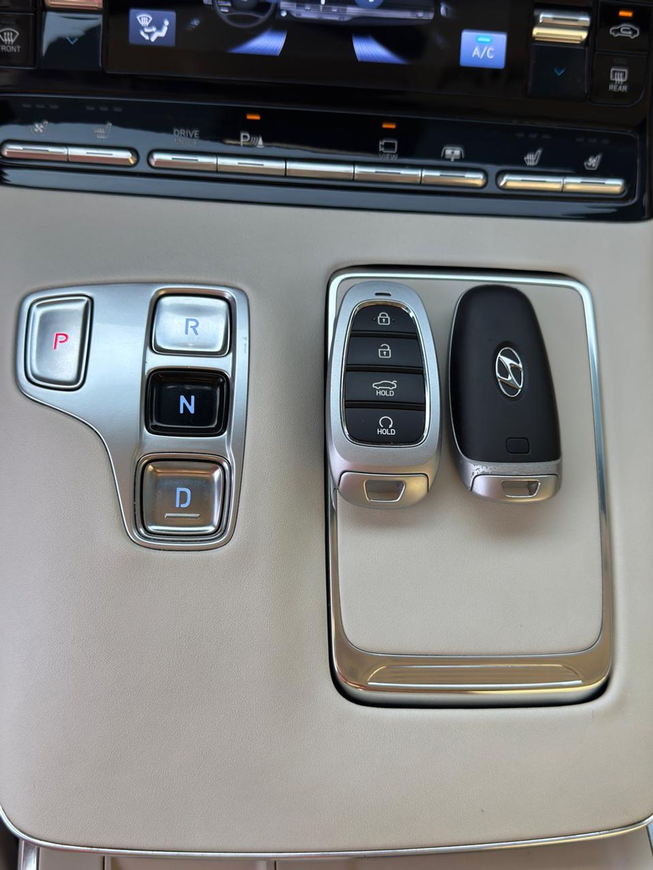 هيونداي أزيرا