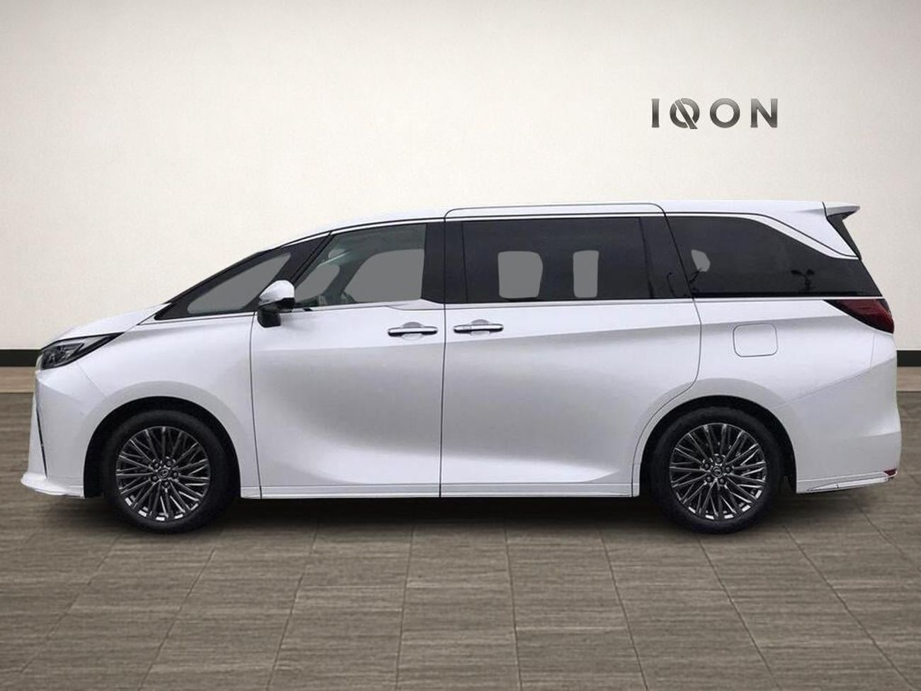 Lexus LM 350h 2.5 350h Takumi E-CVT AWD Euro 6 (s/s) 5dr ( EXPORT ONLY) RIGHT HAND DRIVE