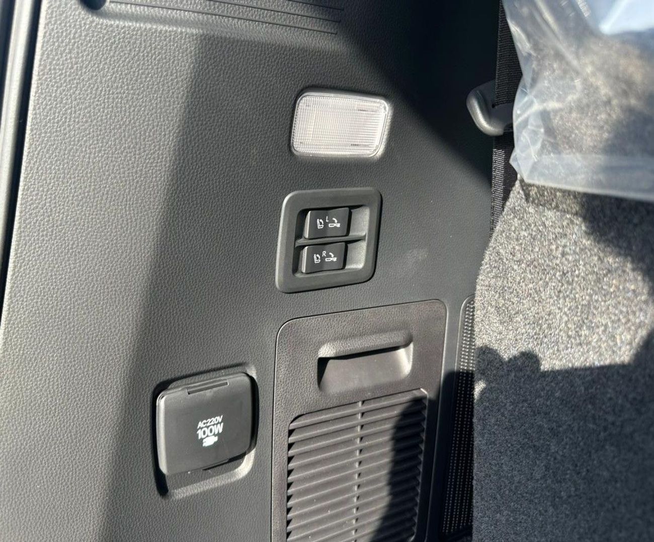 Toyota Land Cruiser Landcruiser VXR 3.5L 2025 Black Petrol  GCC (Export Only)