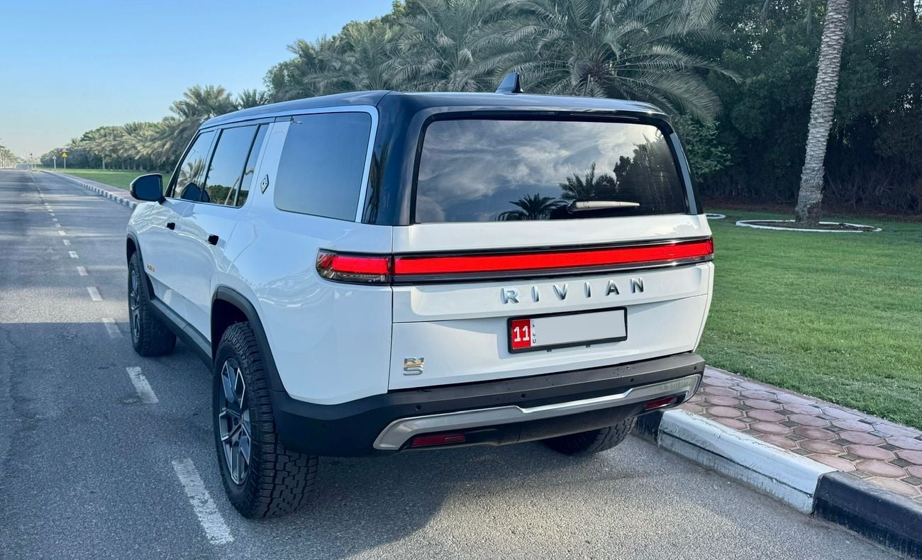 ريفيان R1S ADVENTURE PACKAGE