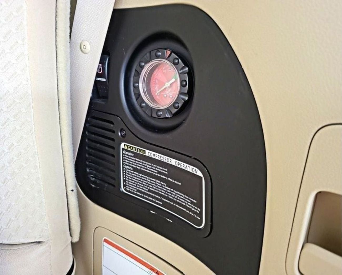 Toyota Land Cruiser GXR  V8 5.7L-8CYL UPGRADED TO LEXUS EXCELLENT CONDITION