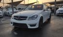 مرسيدس بنز C 300 مرسيدس C300 كت 63 موديل 2012 السياره بحاله ممتازه ولا تحتاج اي مصروف السياره فل وابشن مسرفسه بالكامل