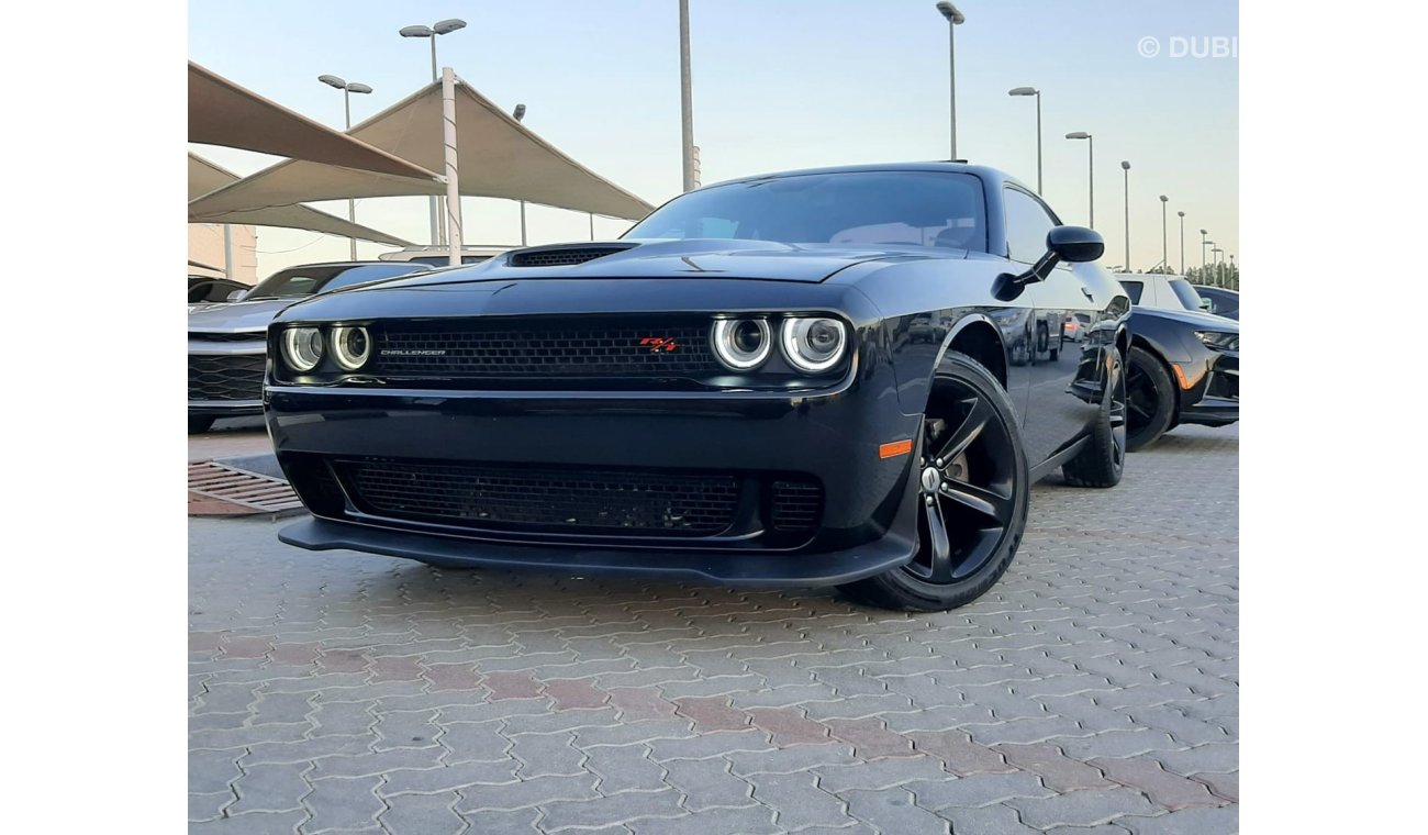 Dodge Challenger Challenger RT v8 /5.7 HEMI / model 2017