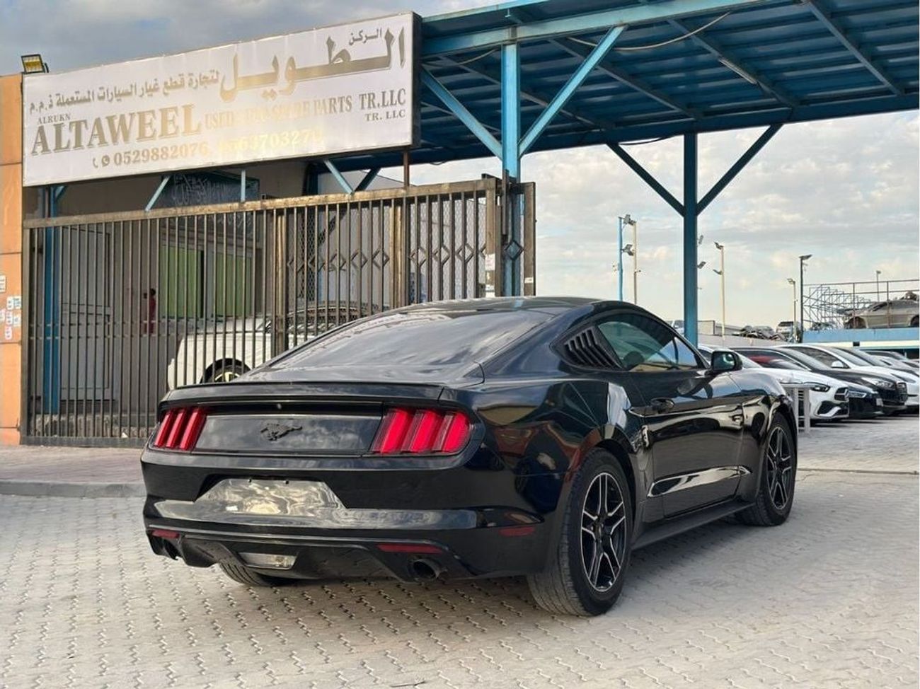 Ford Mustang EcoBoost | 2017 | 2.3L turbocharged 4-Cylinder | 310 HP | Perfect Condition