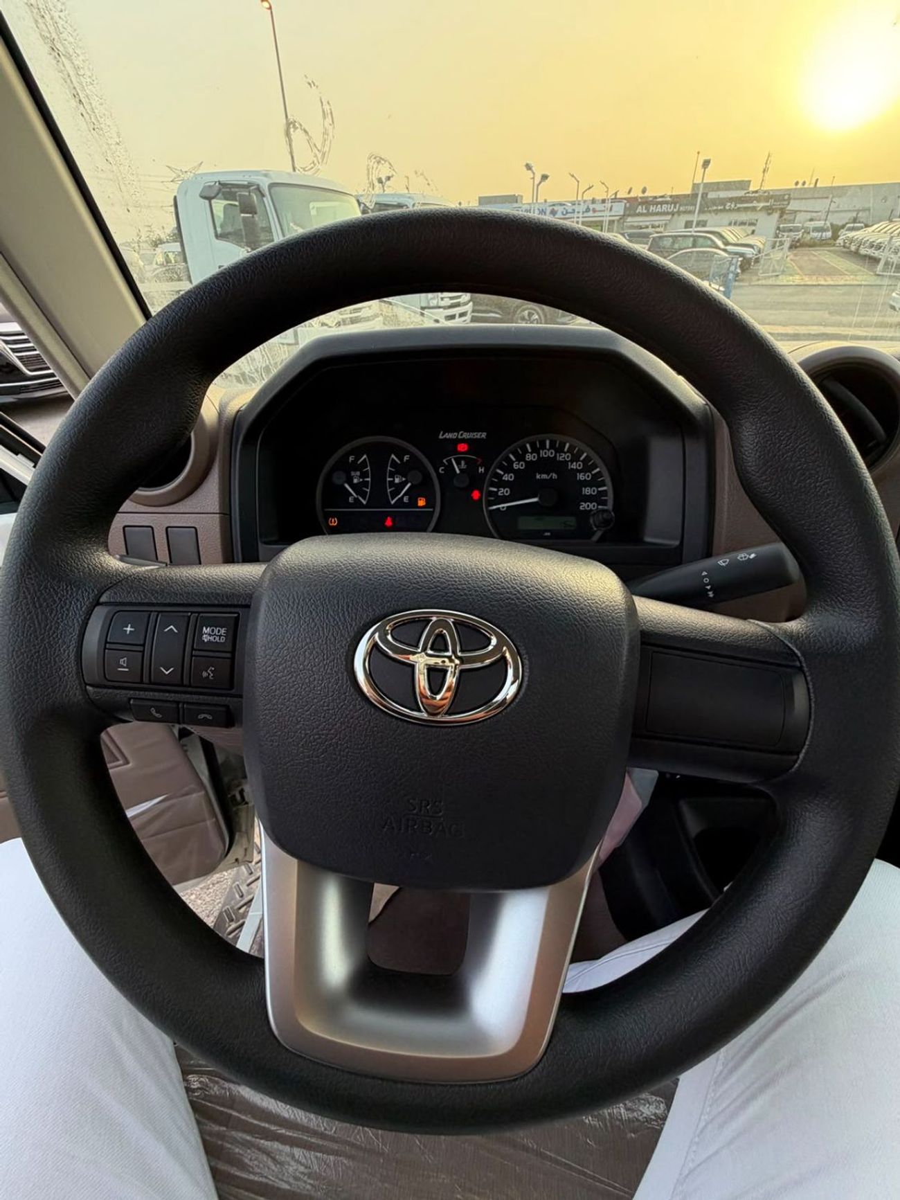 تويوتا لاند كروزر بيك آب VDJ 79 2.8L DIESEL V4 M/T SINGLE CABIN PICKUP