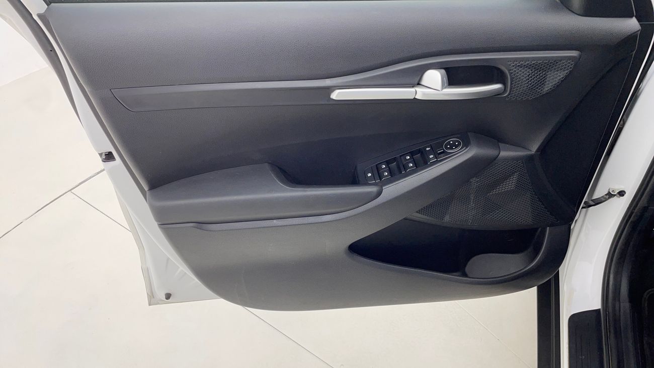 كيا سيلتوس LX 1.6 | بدون دفعة مقدمة | اختبار قيادة مجاني للمنزل