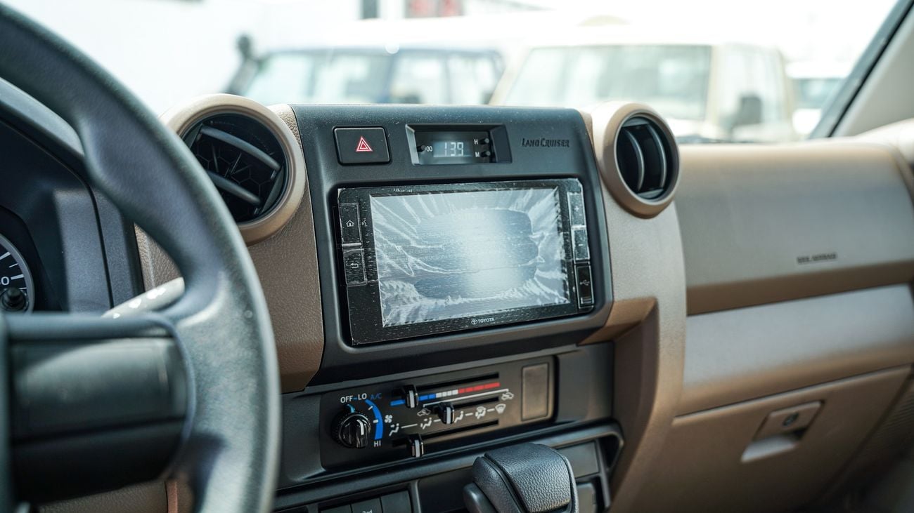 Toyota Land Cruiser 70