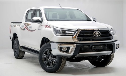 Toyota Hilux SR5 GCC 2.7L Manual Petrol