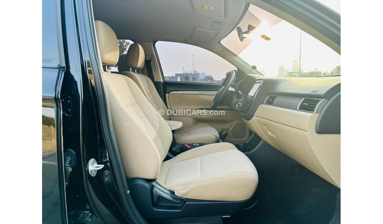 Mitsubishi Outlander 710 PM || OUTLANDER GLS  2.4L V4 4WD || 0%DP || GCC || PRISTINE CONDITION