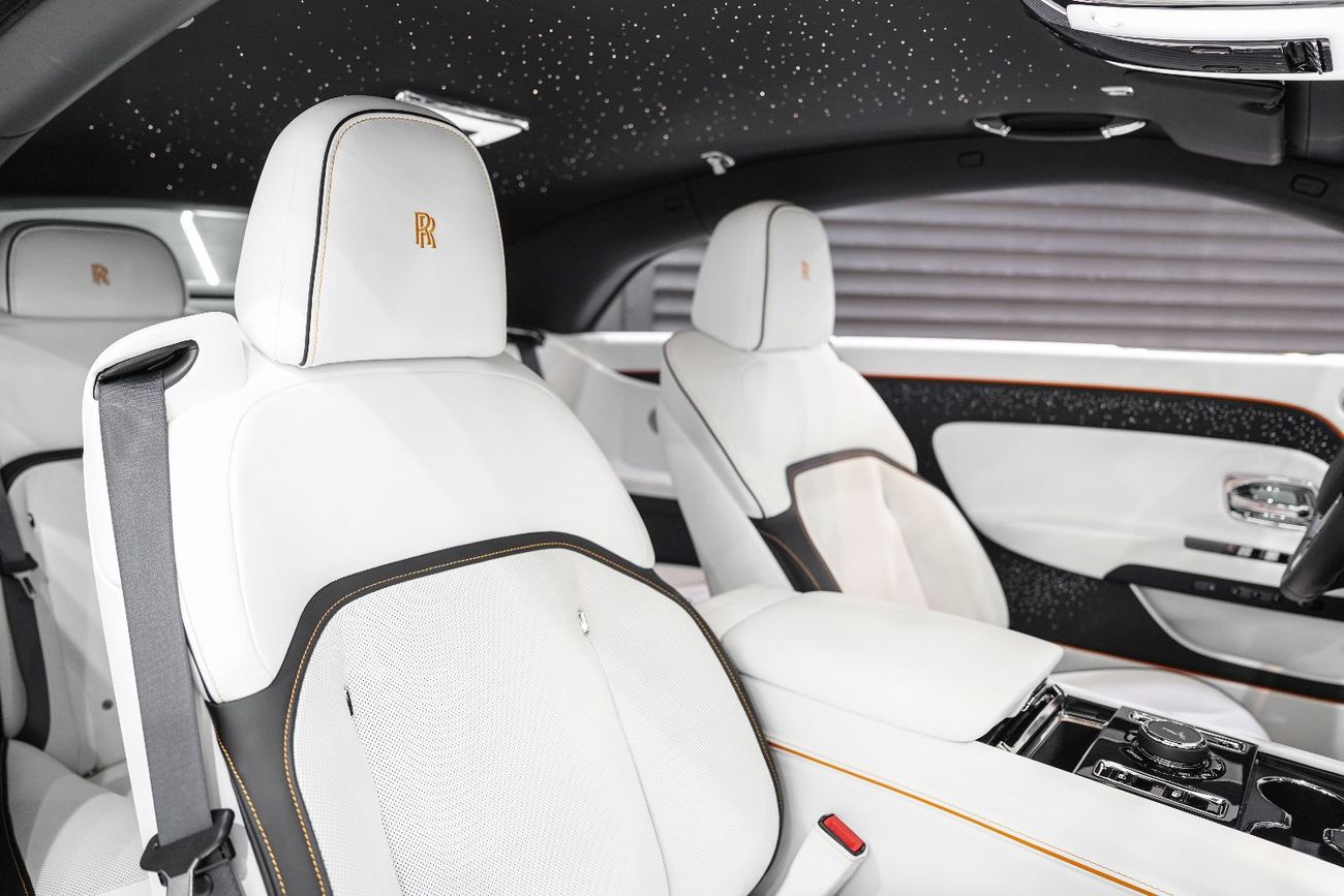 رولز رويس سبيكتر Coupe Bespoke Audio, Starlight Doors, Illuminated Fascia, Dealer Warr + Serv!!