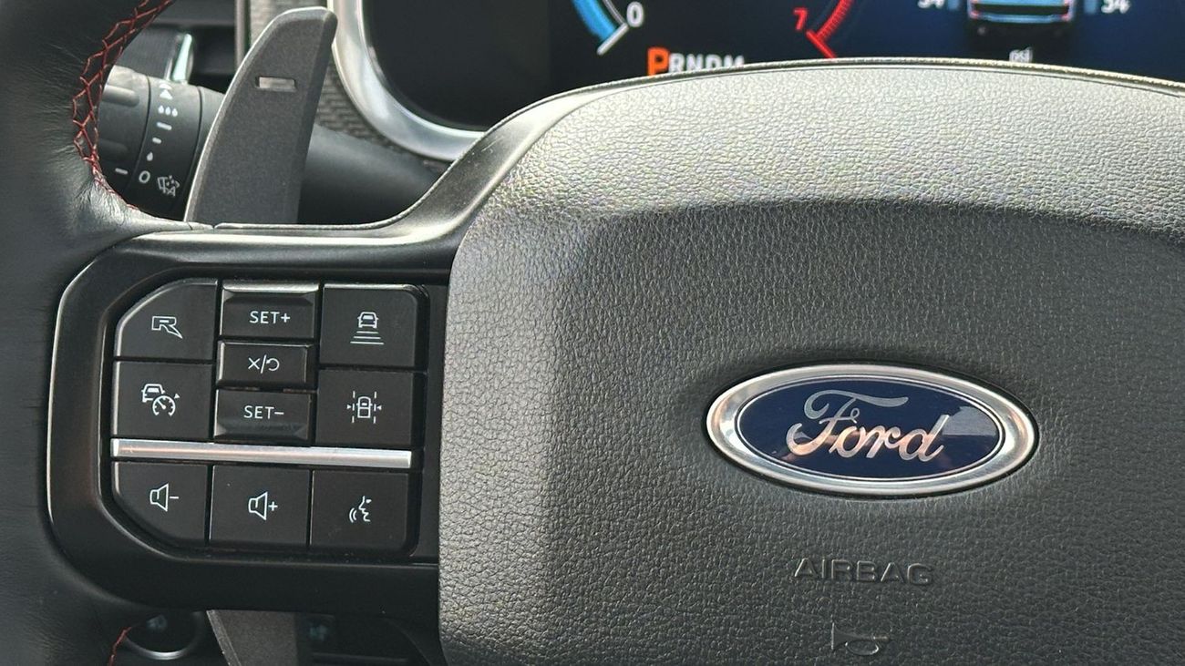 فورد إف-150 رابتور 2022 Full Service History 3.5L Ecoboost GCC