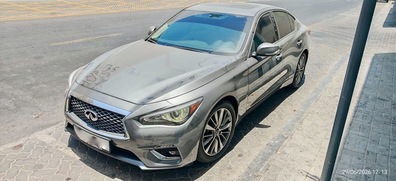 Infiniti Q50 Luxe