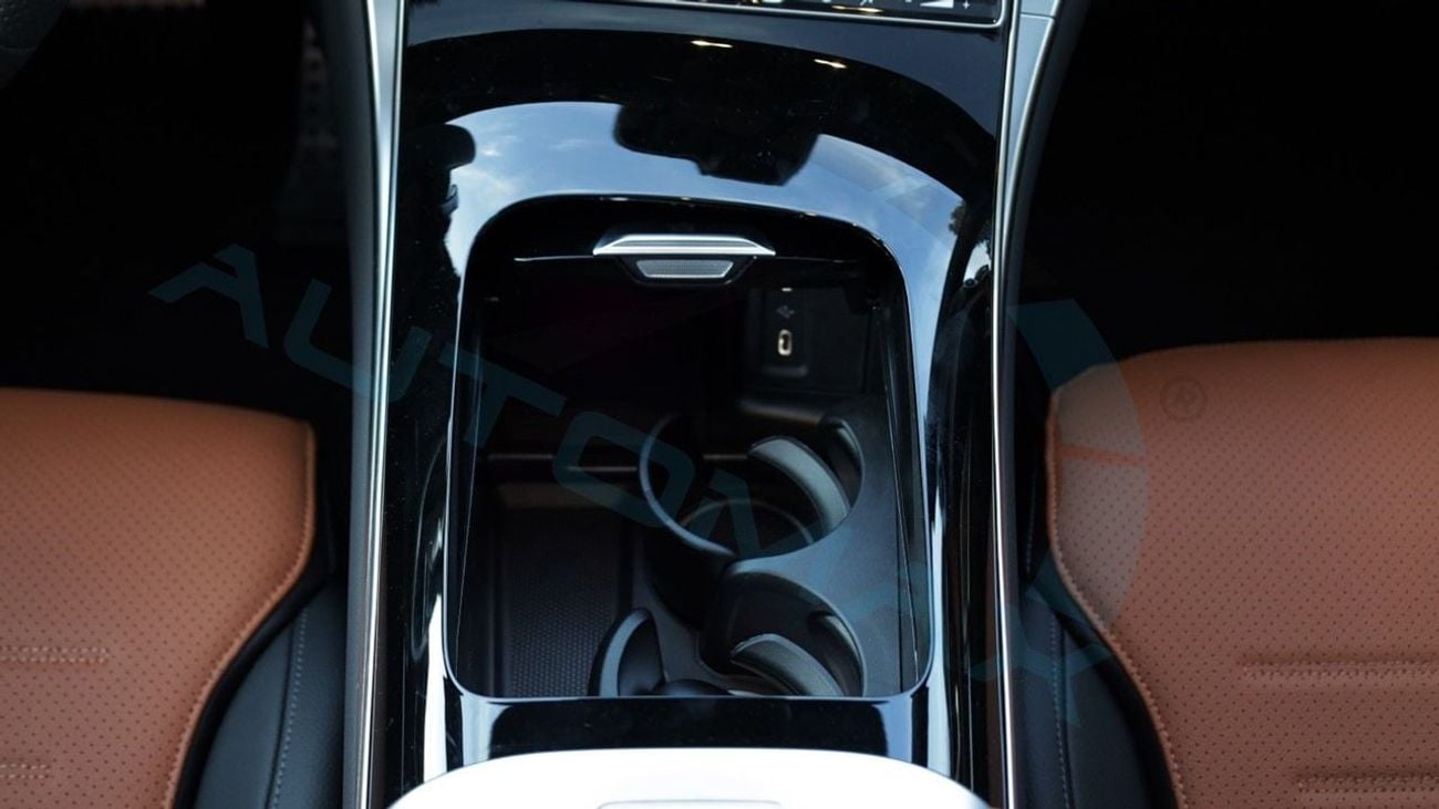 مرسيدس بنز GLC كوبيه 200 AMG 4Matic EQ Boost 2026 GCC 0Km With 2 Years Unlimited Mileage Warranty @Official Dealer