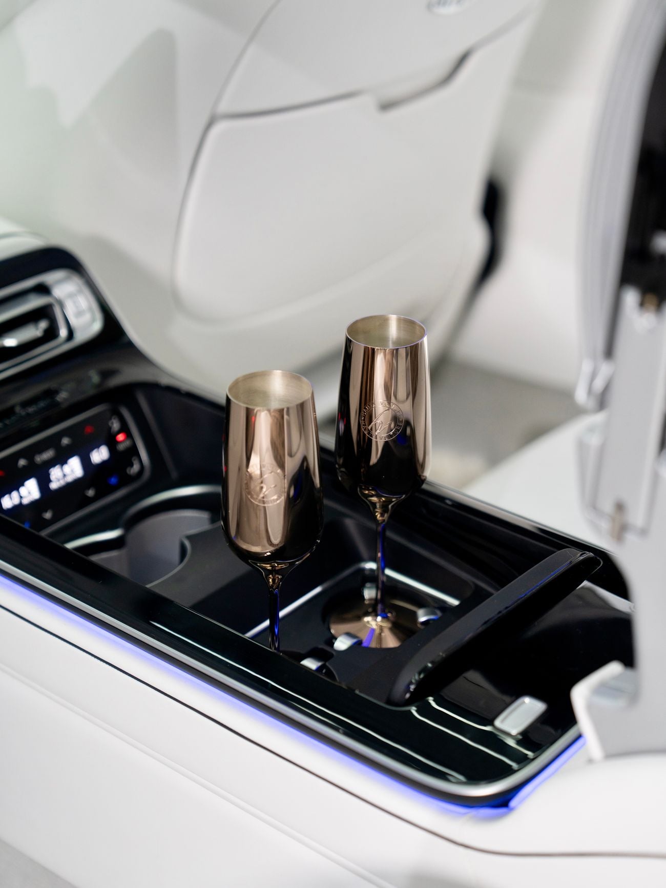 Mercedes Maybach S680 Maybach
