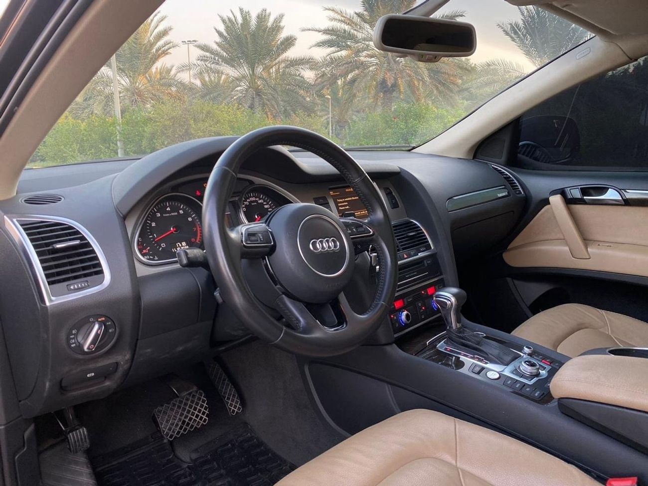 Audi Q7 TFSI quattro S-Line Audi Q7 S-LINE 2012 GCC Orginal Paint - Perfect Condition - Accident Free