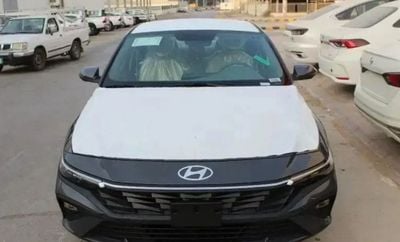 Hyundai Elantra 2.0L PETROL 2024 GCC