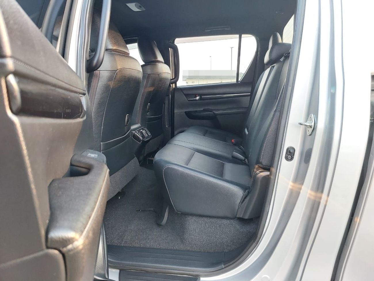 Toyota Hilux 2020 TOYOTA HILUX ROGUE RHD DIESEL AUTOMATIC (PM49435)