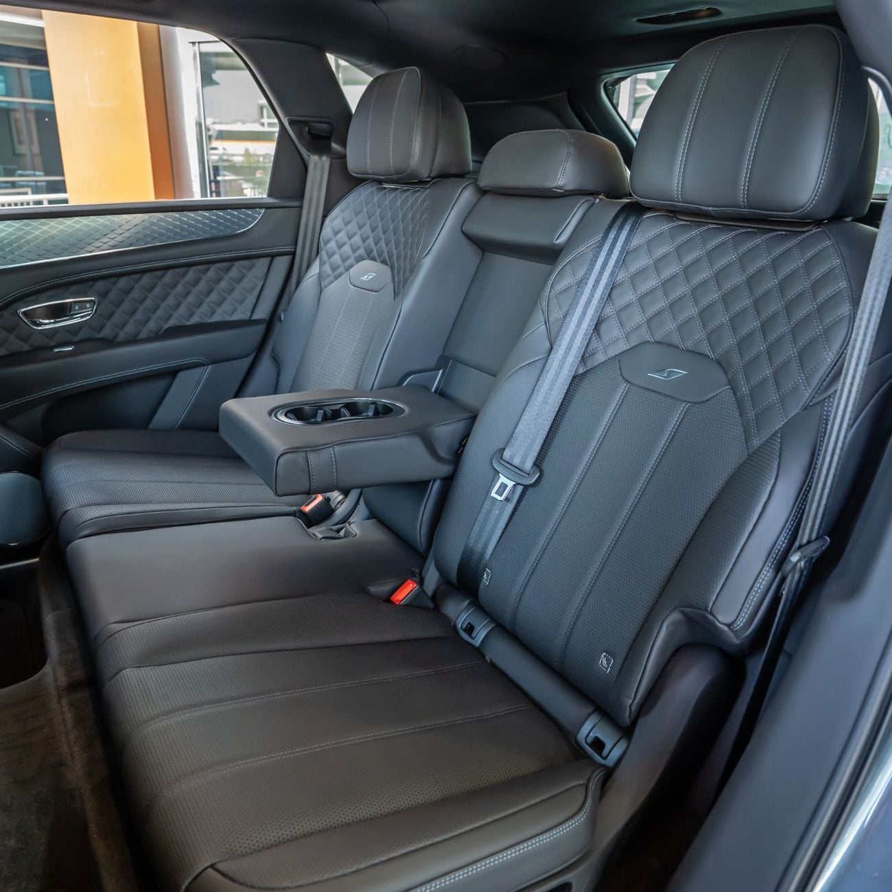 Bentley Bentayga 2023  BENTLEY BENTAYGA S HYBIRD
