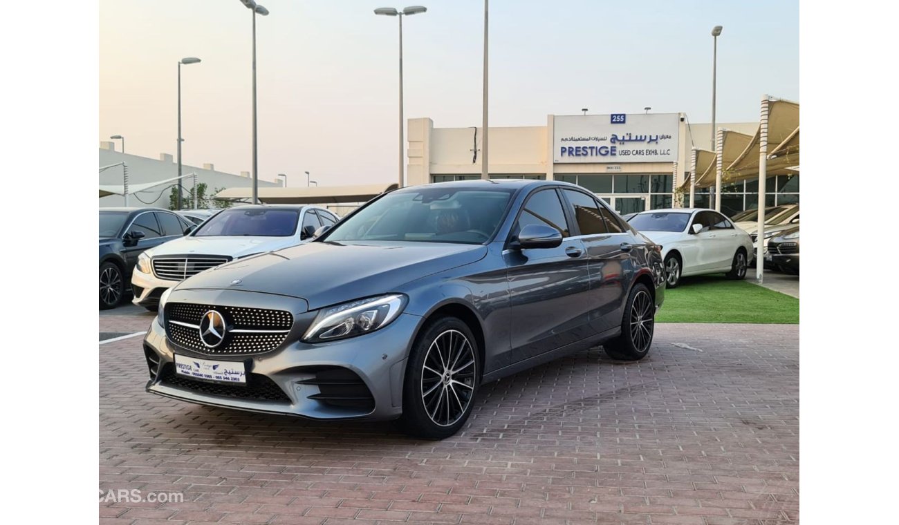 مرسيدس بنز C200 الشارقة