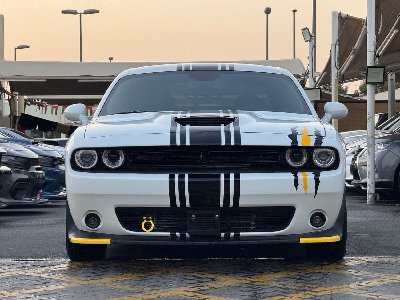 Dodge Challenger SXT Plus 3.6L