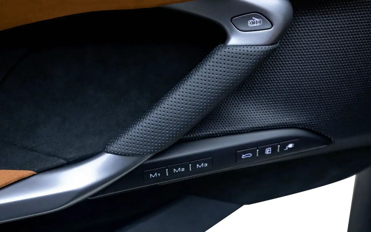 Ferrari 296 GTS - GCC Spec - With Warranty and Service Contract