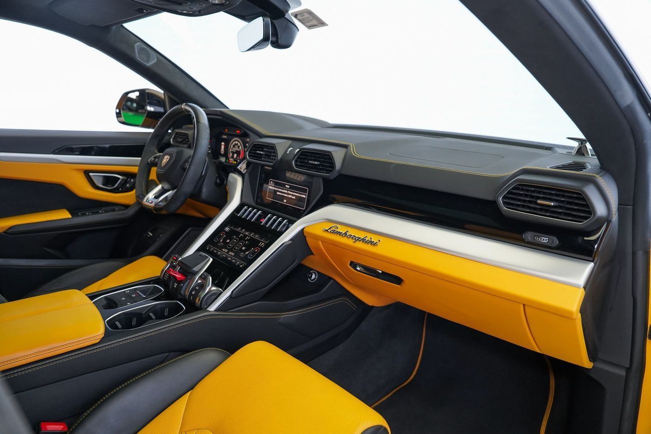 لامبورغيني اوروس STD 4.0T V8