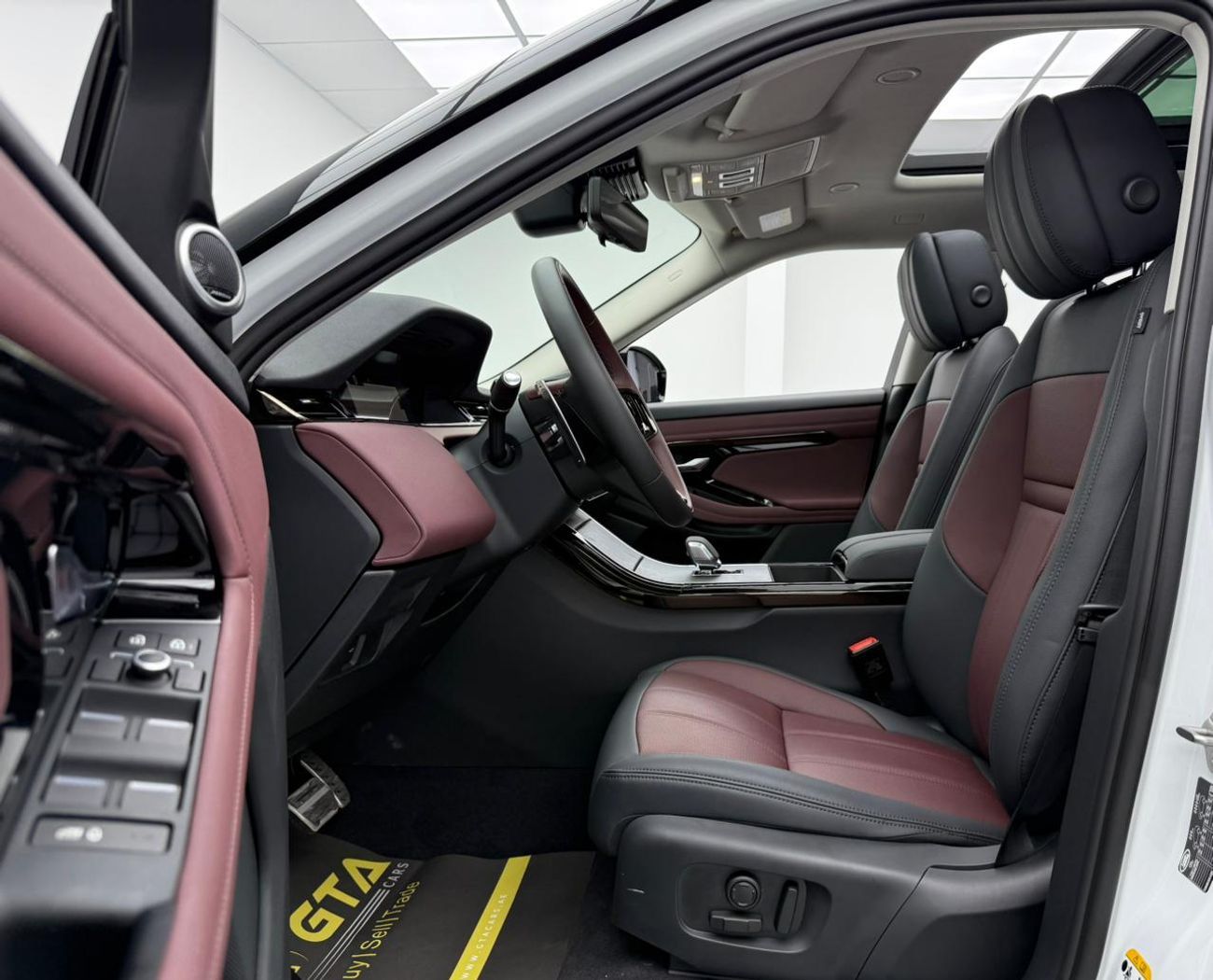 Land Rover Range Rover Evoque P200 HSE 2.0L