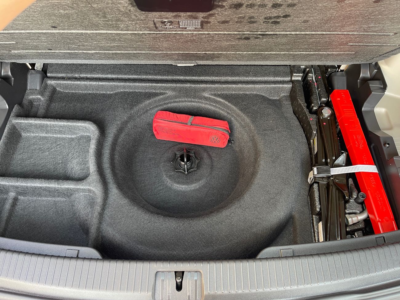 فولكس واجن تيرامونت Comfortline 3.6L