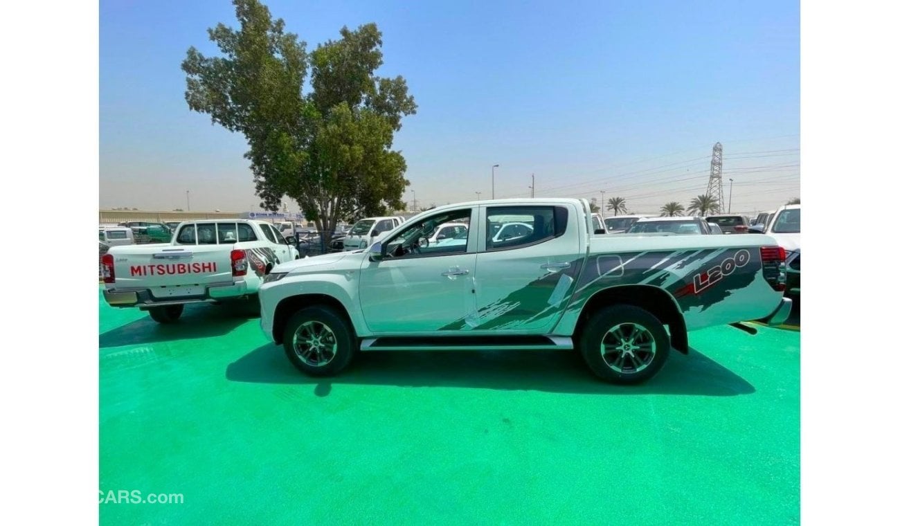 Mitsubishi L200 2023 Mitsubishi L200 GLX (V Gen), 4dr Double Cab Utility, 2.7L 4cyl petrol Manual, Four Wheel Drive